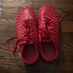 EUC Adidas women’s cleats